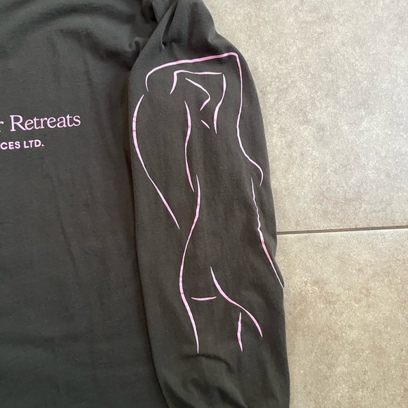 Playboy Pacsun Mens  M Silhouette Pleasure Seeker Retreats Long Sleeve T Shirt - Picture 3 of 8